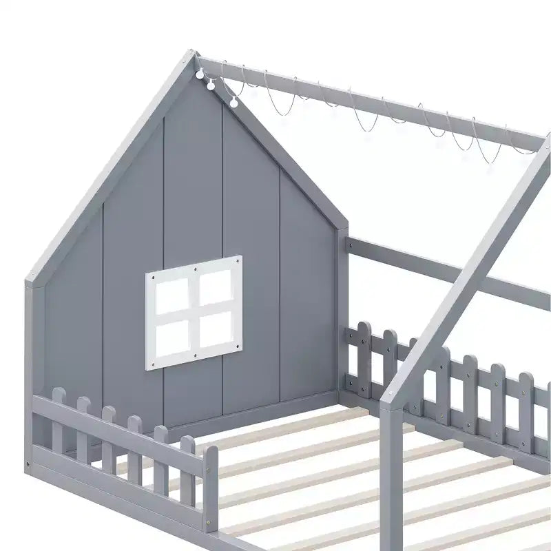 Letto a terra full size per bambini, letto Montessori in legno con recinzione e luce LED, letto a casetta full size con finestra e tetto per bambine e bambini